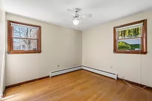 105 Starr Ave, Lowell, MA 01852 - Photo 21