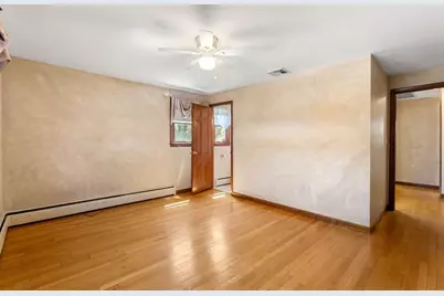 105 Starr Ave, Lowell, MA 01852 - Photo 17