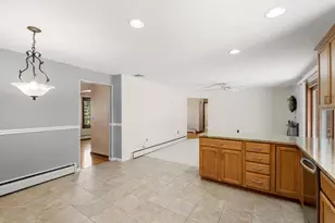 105 Starr Ave, Lowell, MA 01852 - Photo 5