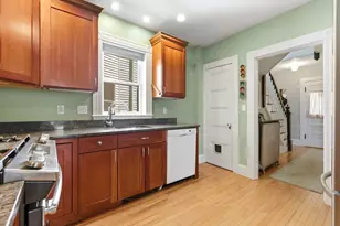 144 Alder St, Waltham, MA 02453 - Photo 3