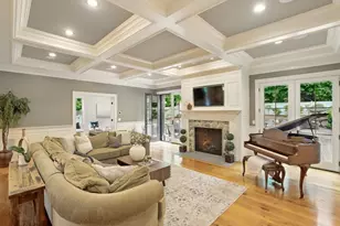 4 Abbott Lane, Bedford, MA 01730 - Photo 3