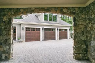 4 Abbott Lane, Bedford, MA 01730 - Photo 39