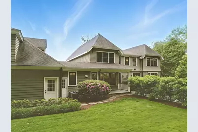 4 Abbott Ln, Bedford, MA 01730 - Photo 39