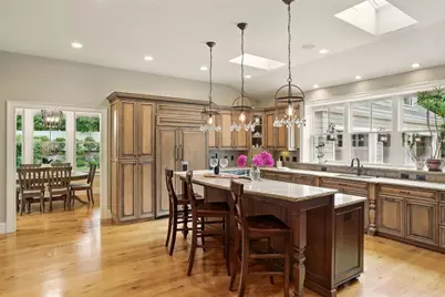4 Abbott Ln, Bedford, MA 01730 - Photo 5