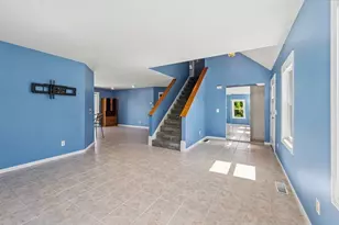 26 Juniperwood Dr, Haverhill, MA 01832 - Photo 3