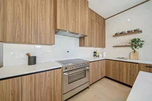 28 Chandler Pl, Newton, MA 02464 - Photo 7
