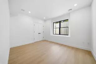 28 Chandler Pl, Newton, MA 02464 - Photo 25
