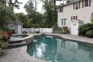 220 Mattapoisett Rd, Rochester, MA 02770 - Photo 33