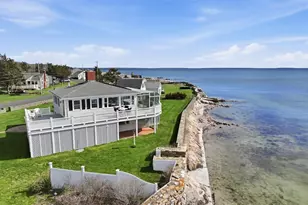 36 Alder St, Fairhaven, MA 02719 - Photo 3