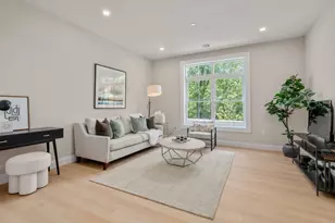 7 Cross St, Wilmington, MA 01887 - Photo 3