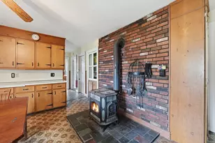 16 Main St, Brookfield, MA 01506 - Photo 9