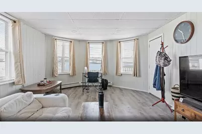 391 Waterman Ave, East Providence, RI 02914 - Photo 5