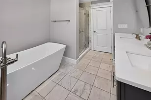 16 Walsh Rd, Bedford, MA 01730 - Photo 31
