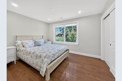 16 Walsh Road, Bedford, MA 01730 - Photo 25