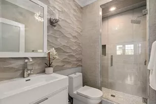 1935 Commonwealth Ave, Newton, MA 02466 - Photo 17