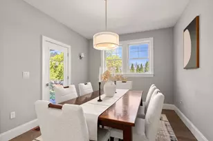 1935 Commonwealth Ave, Newton, MA 02466 - Photo 7