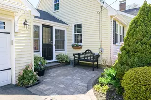 7 Arbutus Ave, Braintree, MA 02184 - Photo 5