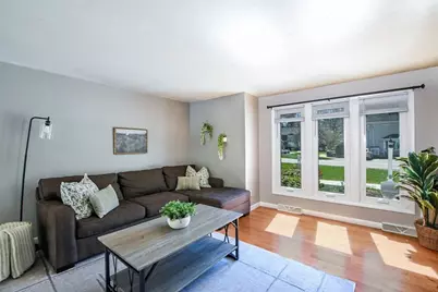 35 Pilgrim Village Rd #403, Taunton, MA 02780 - Photo 5