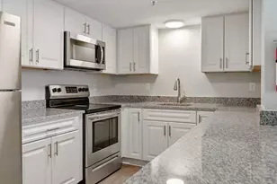 38 Thomas St, Westfield, MA 01085 - Photo 3