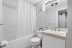 534 Commonwealth Ave, Boston, MA 02215 - Photo 11