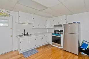 32 Chateaugay St, Chicopee, MA 01020 - Photo 17