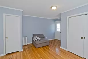 32 Chateaugay St, Chicopee, MA 01020 - Photo 13