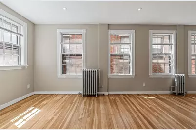 82 Phillips St #1, Boston, MA 02114 - Photo 11