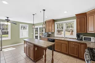 145 Boylston Cir, Shrewsbury, MA 01545 - Photo 15