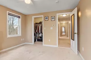 19 Fieldstone Dr, Gardner, MA 01440 - Photo 25
