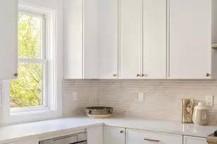 9 Olive Ave, Somerville, MA 02143 - Photo 5