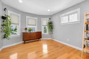 19 4th St, Medford, MA 02155 - Photo 7