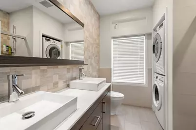 581 California St, Newton, MA 02460 - Photo 17