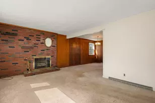 42 Martin Bates St, Dedham, MA 02026 - Photo 5