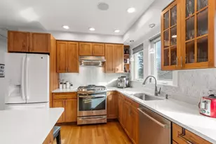 35-37 Presentation Rd, Boston, MA 02135 - Photo 19