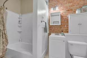 201 High St, Brookline, MA 02445 - Photo 11