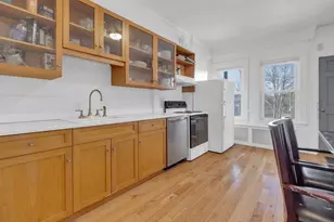 201 High St, Brookline, MA 02445 - Photo 3