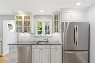 40 Woodard Rd, Boston, MA 02132 - Photo 15
