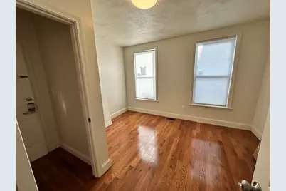 130 W 8th St #1, Boston, MA 02127 - Photo 15