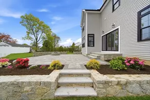 23 Day Cir, Woburn, MA 01801 - Photo 9