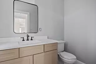 23 Day Cir, Woburn, MA 01801 - Photo 21