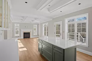 23 Day Cir, Woburn, MA 01801 - Photo 15