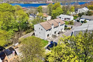 103 Valentine St, Fall River, MA 02720 - Photo 3