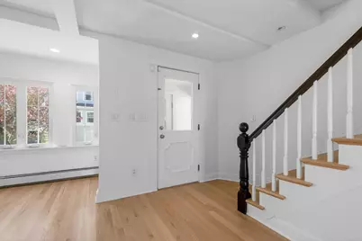 39 Ash Ave, Somerville, MA 02145 - Photo 9