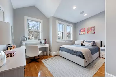 480-482 East 4th Street #4, Boston, MA 02127 - Photo 11