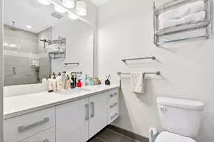 225 Dorchester St, Boston, MA 02127 - Photo 15