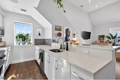 225 Dorchester St #15, Boston, MA 02127 - Photo 7