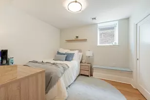 8 Covington St, Boston, MA 02127 - Photo 15