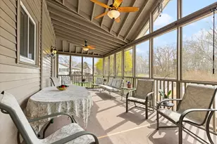 105 Green Meadow Dr, Tewksbury, MA 01876 - Photo 25