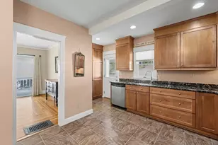 28 Garrison Ave, Haverhill, MA 01830 - Photo 5