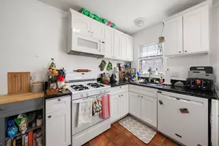 5 Garden Ct, Cambridge, MA 02138 - Photo 11